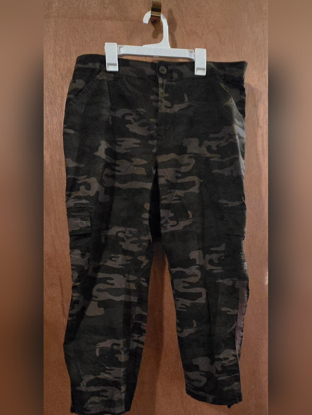 Sanctuary Cargo Pants in Olive Camo